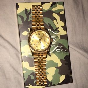 Gold  watch